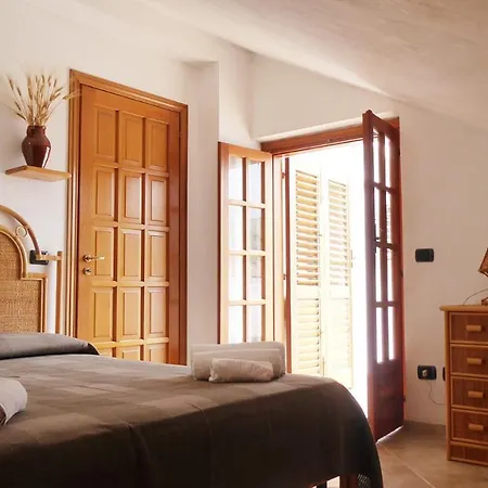 בית נופש Panoramico סנטה דומניקה